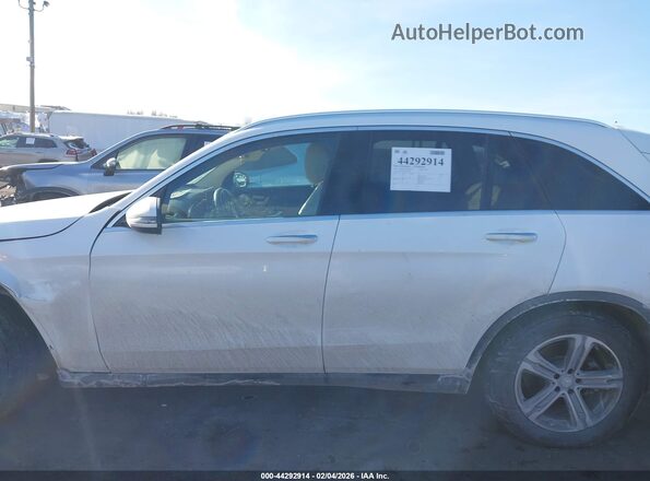 WDC0G4KB4HF143005 2017 MERCEDES-BENZ GLC 300 Белый Панорамный вид салона 360°