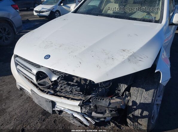 WDC0G4KB4HF143005 2017 MERCEDES-BENZ GLC 300 Белый Вид спереди