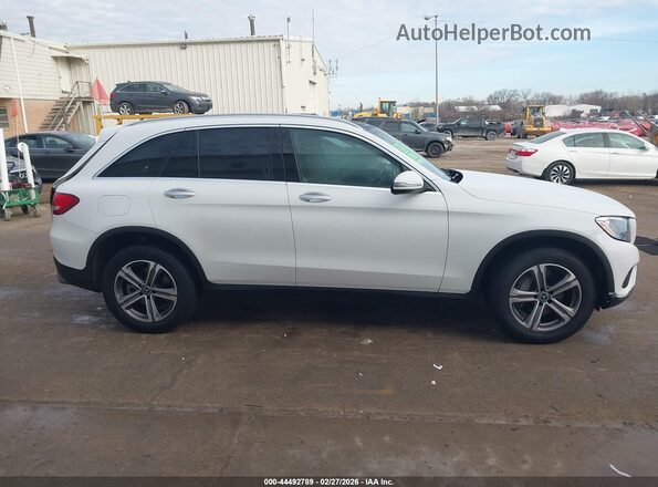 WDC0G4KB4KF482127 2019 MERCEDES-BENZ GLC 300 White სალონის 360-გრადუსიანი ხედი