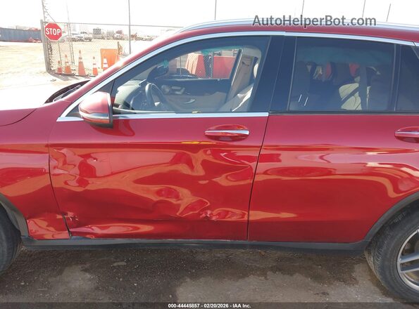 WDC0G4KB6GF043518 2016 MERCEDES-BENZ GLC 300 Красный Панорамный вид салона 360°