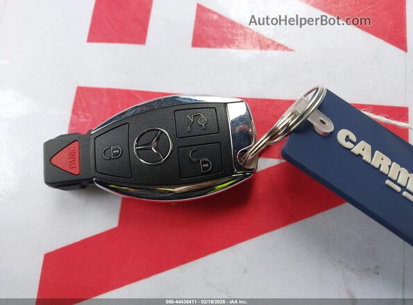 WDC0G4KB6GF064370 2016 MERCEDES-BENZ GLC 300 Белый Вид панели приборов