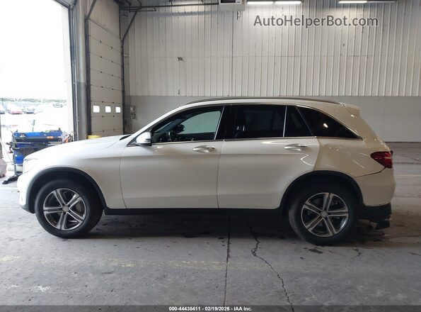 WDC0G4KB6GF064370 2016 MERCEDES-BENZ GLC 300 Белый Панорамный вид салона 360°