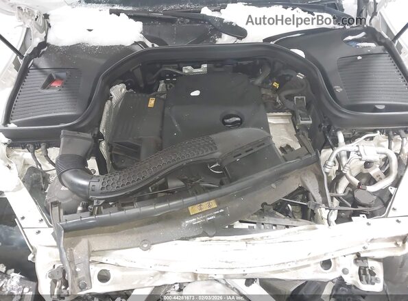 WDC0G4KB8JV105837 2018 MERCEDES-BENZ GLC 300 Белый Вид сзади