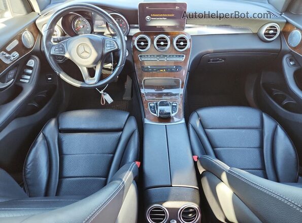 WDC0G4KB9HF236084 2017 MERCEDES-BENZ GLC-CLASS Серый Вид панели приборов