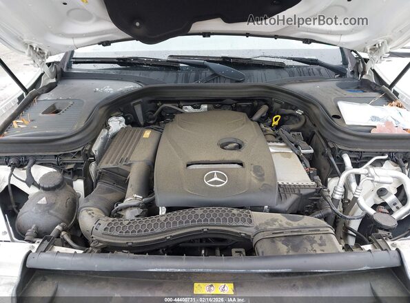 WDC0J4KB0HF220602 2017 MERCEDES-BENZ GLC 300 COUPE Белый Вид сзади