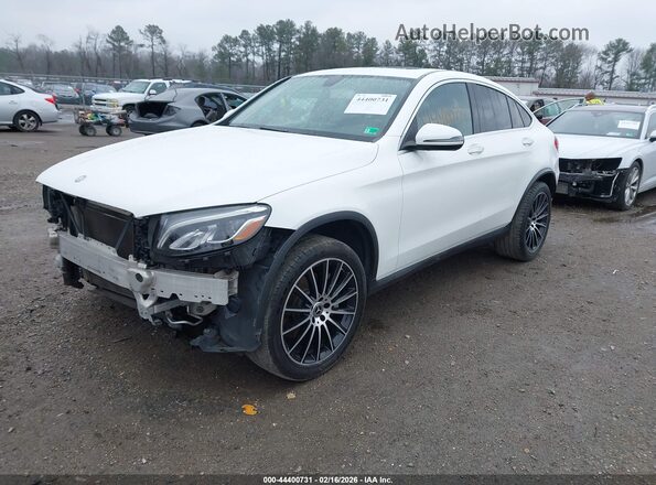 WDC0J4KB0HF220602 2017 MERCEDES-BENZ GLC 300 COUPE Белый Передняя левая четверть