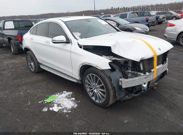 WDC0J4KB0JF470637 2018 MERCEDES-BENZ GLC 300 COUPE Белый Передняя правая четверть