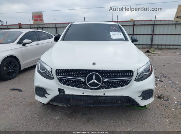 WDC0J4KB9JF321921 2018 MERCEDES-BENZ GLC 300 COUPE Белый Вид панели приборов