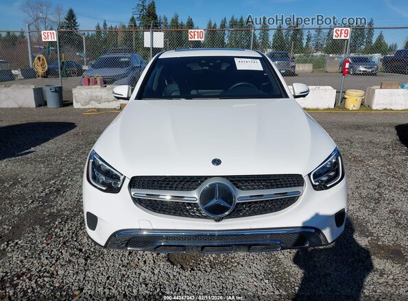WDC0J8EB4LF709631 2020 MERCEDES-BENZ GLC 300 COUPE White Rear interior view
