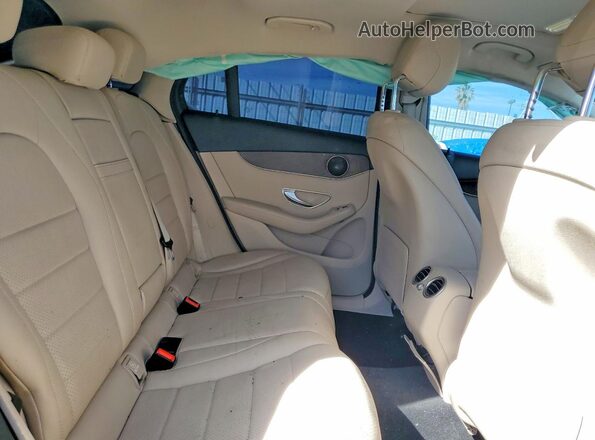 WDC0J8EB8LF714573 2020 MERCEDES-BENZ GLC-CLASS Black Vista interior trasera