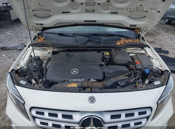 WDCTG4EB0JJ399928 2018 MERCEDES-BENZ GLA 250 White Вид ззаду