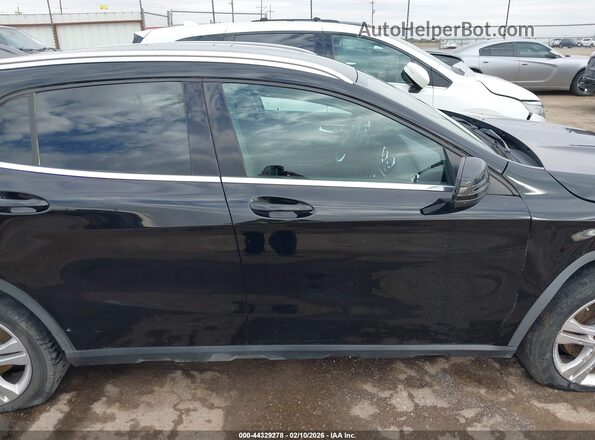 WDCTG4EB4JJ421946 2018 MERCEDES-BENZ GLA 250 Черный Вид задней части салона