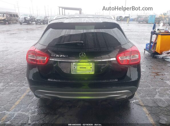 WDCTG4EB5HJ341839 2017 MERCEDES-BENZ GLA 250 Black 