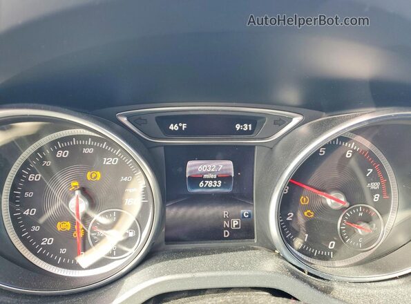 WDCTG4EB5KJ551896 2019 MERCEDES-BENZ GLA White Widok zestawu wskaźników