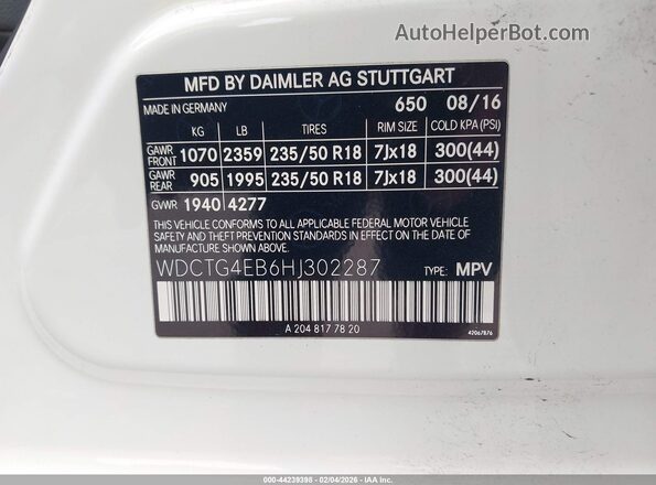 WDCTG4EB6HJ302287 2017 MERCEDES-BENZ GLA 250 Белый Вид подкапотного пространства