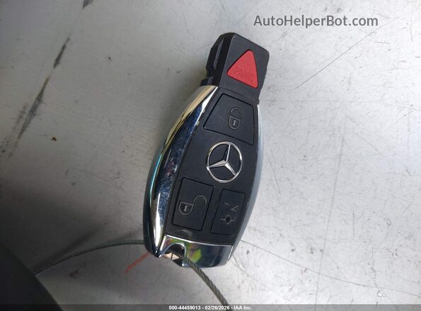 WDCTG4EB6LJ663821 2020 MERCEDES-BENZ GLA 250 Синий Вид панели приборов