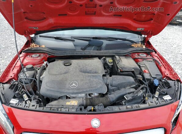 WDCTG4EB8HJ305952 2017 MERCEDES-BENZ GLA Red Widok komory silnika