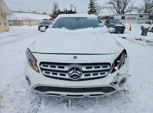WDCTG4EB8JJ500830 2018 MERCEDES-BENZ GLA Белый Вид спереди