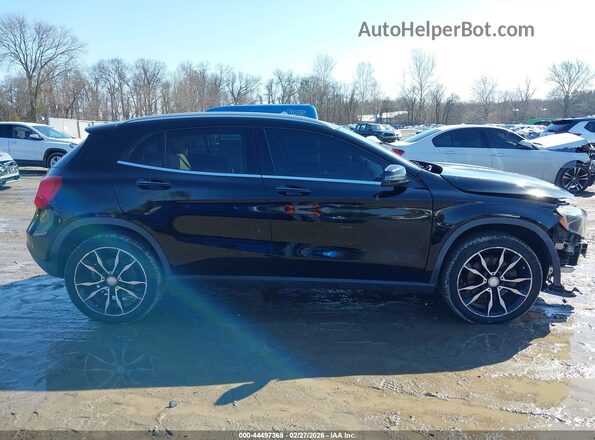 WDCTG4GB0HJ356049 2017 MERCEDES-BENZ GLA 250 Черный Панорамный вид салона 360°