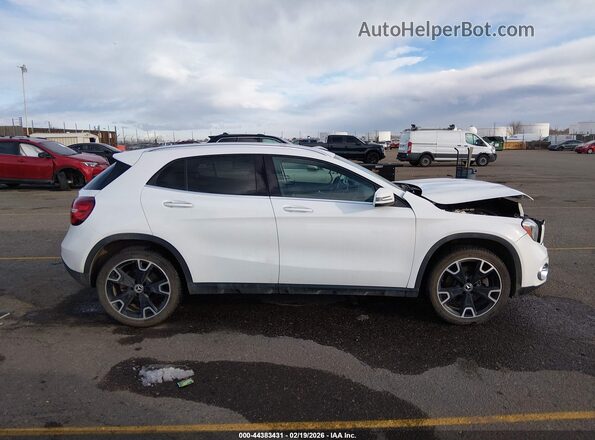WDCTG4GB1LU024385 2020 MERCEDES-BENZ GLA 250 White Rear interior view
