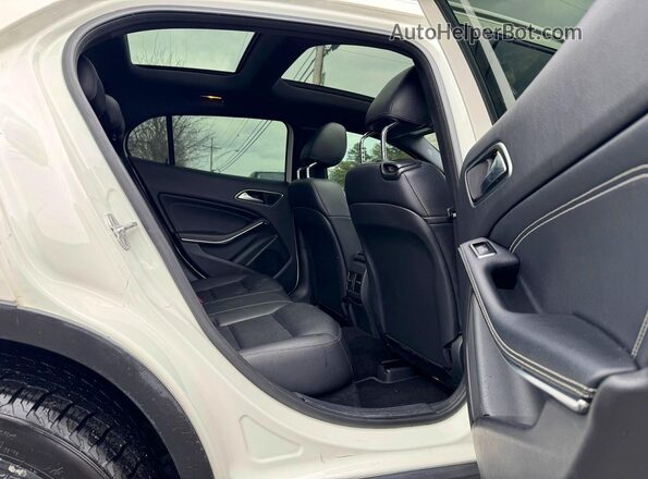 WDCTG4GB4GJ272637 2016 MERCEDES-BENZ GLA Белый Вид сзади