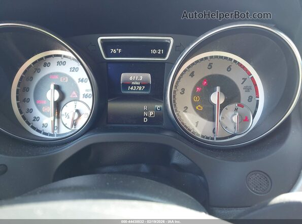 WDCTG4GB9HJ290231 2017 MERCEDES-BENZ GLA 250 Красный Вид задних сидений