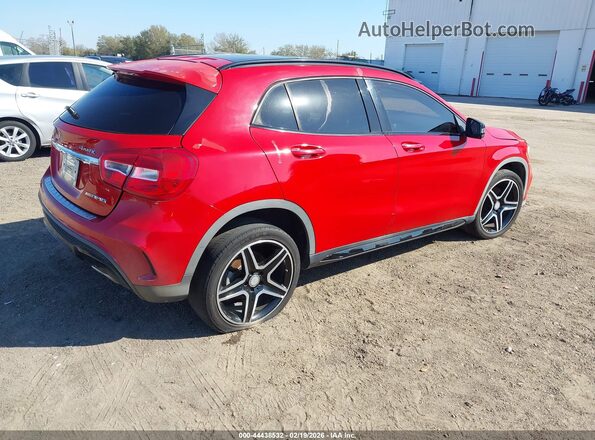 WDCTG4GB9HJ290231 2017 MERCEDES-BENZ GLA 250 Красный Задняя правая четверть