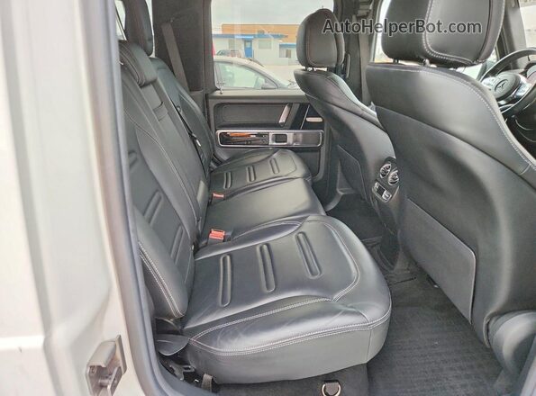 WDCYC6BJ1KX311671 2019 MERCEDES-BENZ G-CLASS Белый Вид задних сидений