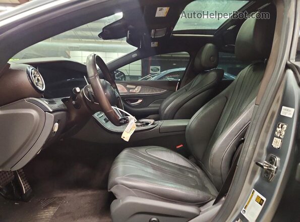 WDD2J5JB2LA047831 2020 MERCEDES-BENZ CLS-CLASS Gray Вид панелі приладів