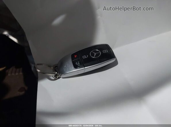 WDD2J5KB2KA013756 2019 MERCEDES-BENZ CLS-CLASS Blue Вид панелі приладів
