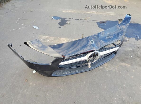 WDD3G4EB0KW002797 2019 MERCEDES-BENZ A Black Widok komory silnika