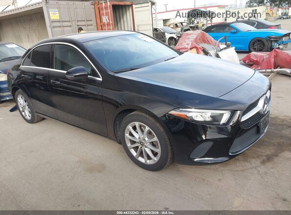 WDD3G4EB2KW024638 2019 MERCEDES-BENZ A 220 Черный Передняя правая четверть
