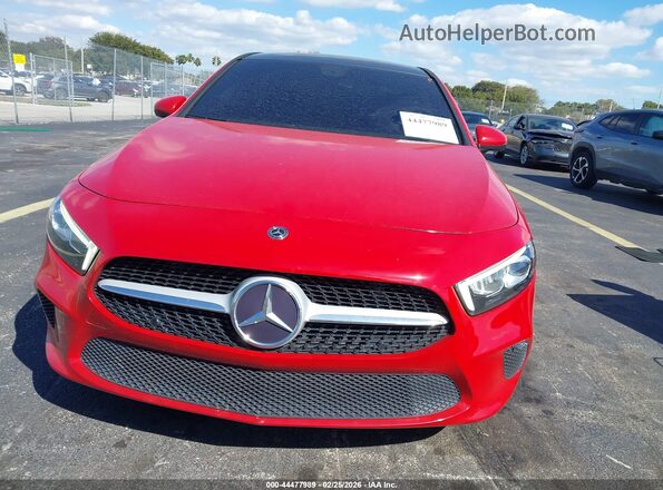 WDD3G4EB2LW038153 2020 MERCEDES-BENZ A 220 Красный Вид щитка приборов