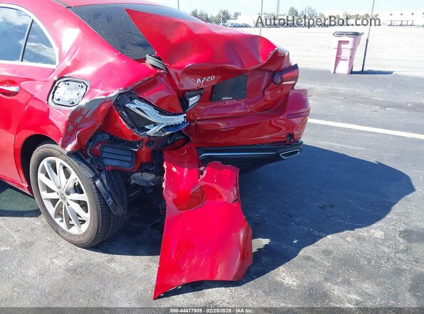 WDD3G4EB2LW038153 2020 MERCEDES-BENZ A 220 Красный Вид спереди