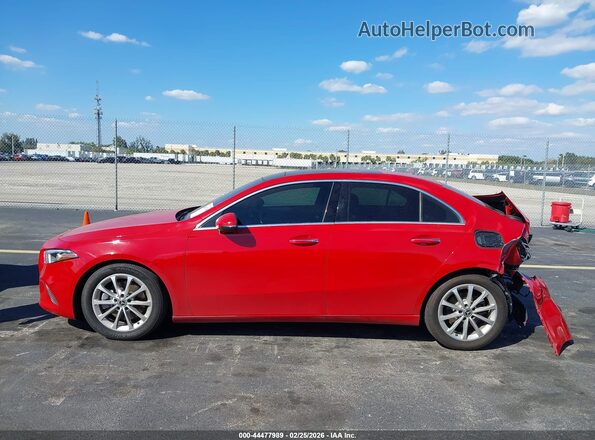 WDD3G4EB2LW038153 2020 MERCEDES-BENZ A 220 Красный Панорамный вид салона 360°