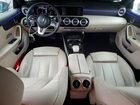 2019 Mercedes-benz A 220 Желто-коричневый vin: WDD3G4EB4KW002740