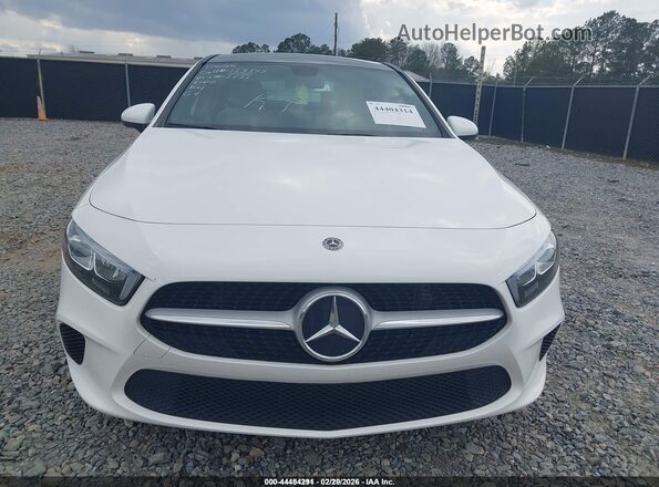 WDD3G4EB4KW023751 2019 MERCEDES-BENZ A 220 White Սարքավորումների վահանակի տեսք