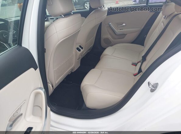 WDD3G4EB4KW023751 2019 MERCEDES-BENZ A 220 White VIN կոդի պիտակի տեսք
