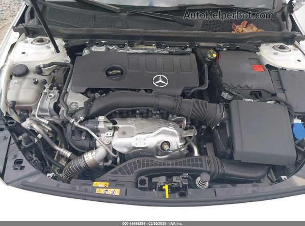 WDD3G4EB4KW023751 2019 MERCEDES-BENZ A 220 White Հետևի տեսք