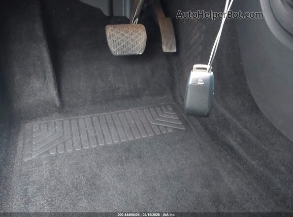 WDD3G4EB6KW013769 2019 MERCEDES-BENZ A 220 Черный Вид панели приборов