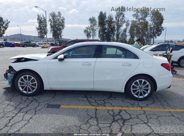 WDD3G4EBXKW011894 2019 MERCEDES-BENZ A 220 White 