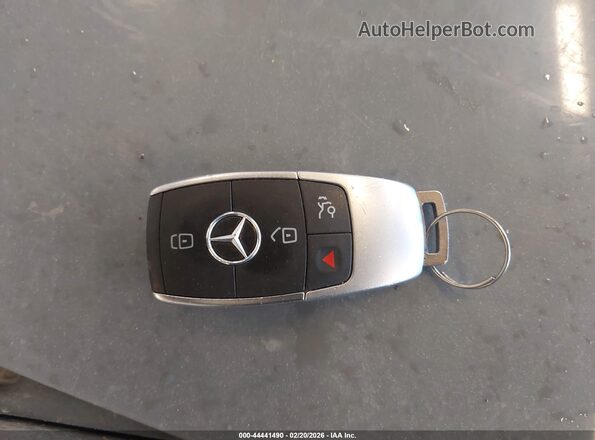 WDD3G4FB3KW019950 2019 MERCEDES-BENZ A 220 Красный Вид панели приборов