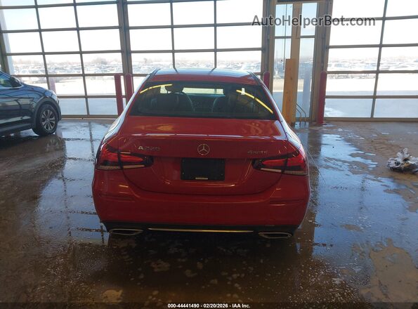 WDD3G4FB3KW019950 2019 MERCEDES-BENZ A 220 Красный 