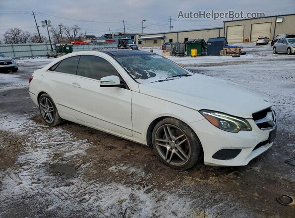 WDDKJ6FB3GF315535 2016 MERCEDES-BENZ E Белый Передняя правая четверть