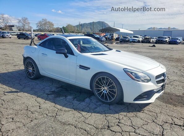 WDDPK3JA0HF135530 2017 MERCEDES-BENZ SLC White Передня права чверть