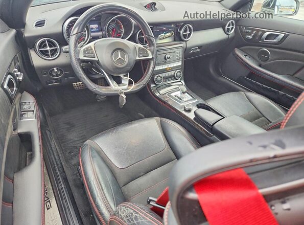 WDDPK6GA1HF135075 2017 MERCEDES-BENZ SLC White Вид панелі приладів
