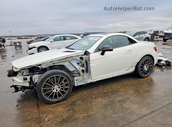 WDDPK6GA1HF135075 2017 MERCEDES-BENZ SLC White Передня ліва чверть