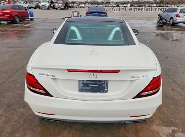 WDDPK6GA1HF135075 2017 MERCEDES-BENZ SLC White Вид ззаду