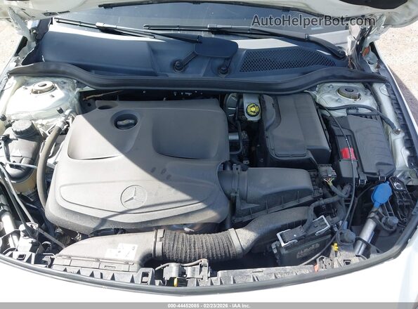 WDDSJ4EB0JN590833 2018 MERCEDES-BENZ CLA 250 Белый Вид сзади