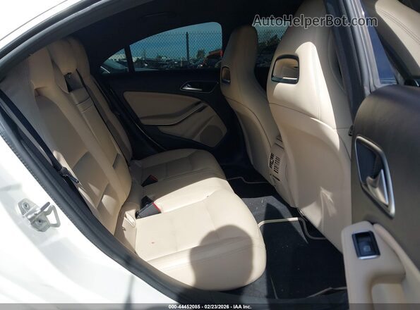 WDDSJ4EB0JN590833 2018 MERCEDES-BENZ CLA 250 Белый Вид наклейки с VIN-кодом